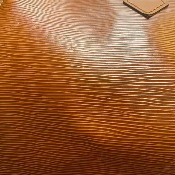 LOUIS VUITTON Epi Speedy 35 - Picture 10 of 15